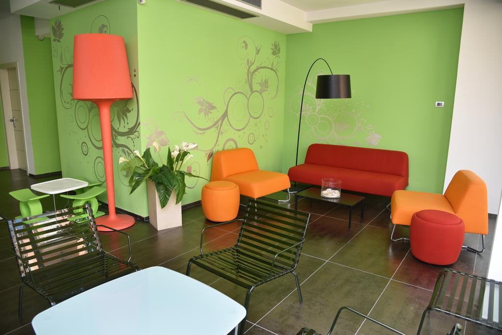 Sound Suite Hotel Riccione Exterior photo